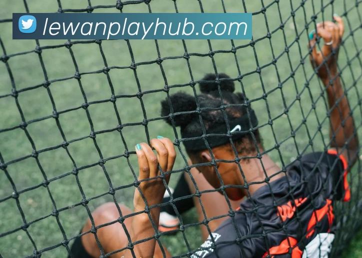 两节落后30分纳斯直言比赛已失去悬念球员未能执行战术计划